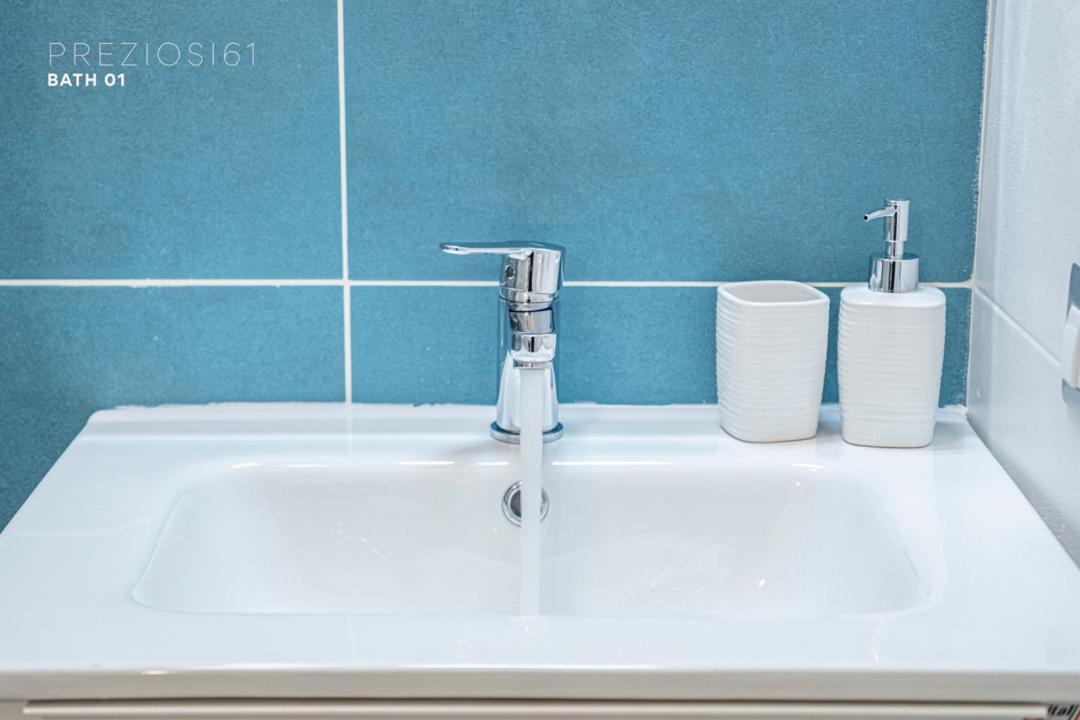 Preziosi 61 Apartment Наполи Екстериор снимка