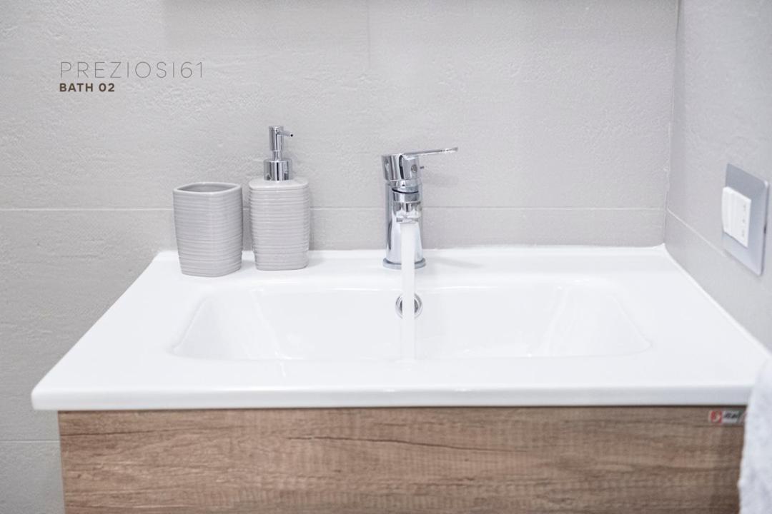 Preziosi 61 Apartment Наполи Екстериор снимка